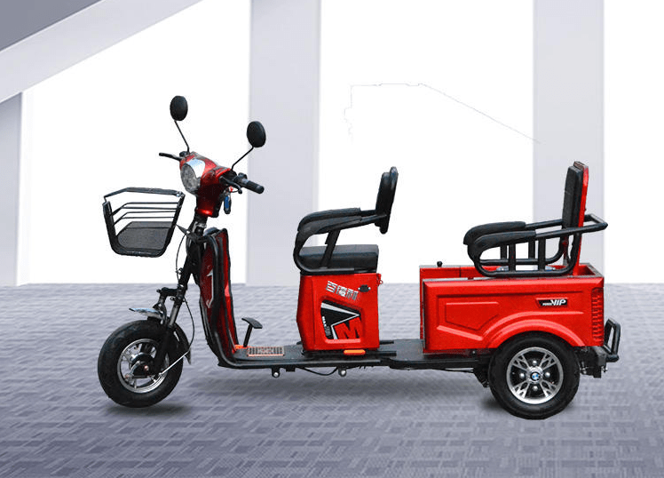 雅迪、愛瑪推出的新電動三輪乘用車,安全時(shí)速,可載3人,很實(shí)用